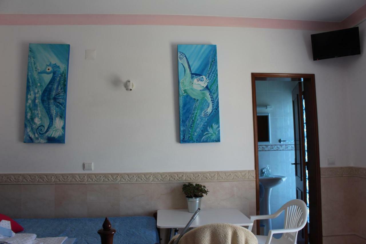 Sagres Sunny Room With Private Bathroom 300M From The Beach Exterior foto